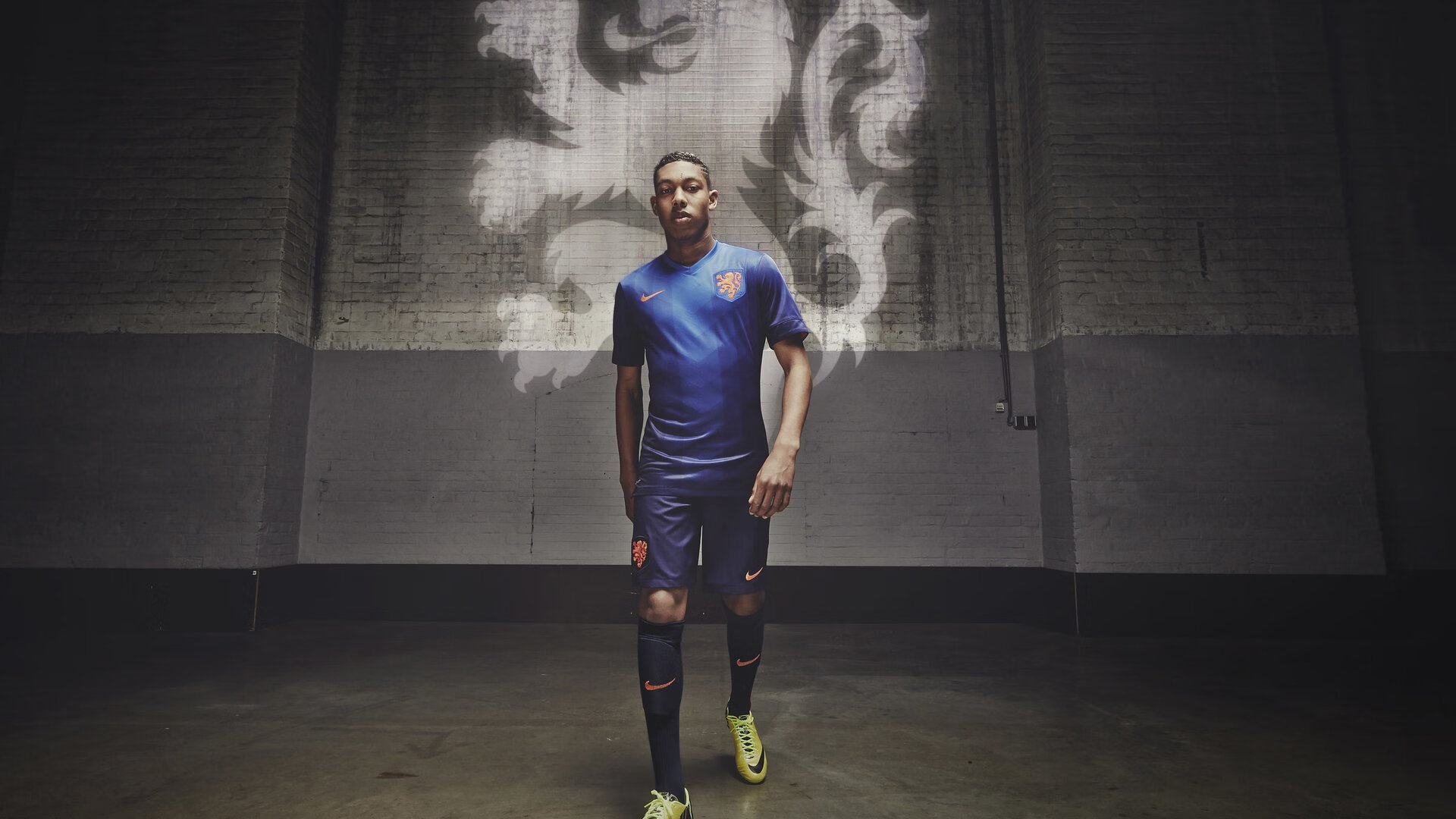 意甲：拉齐奥2-0完胜萨索洛，奥斯梅恩梅开二度，意甲ac拉齐奥