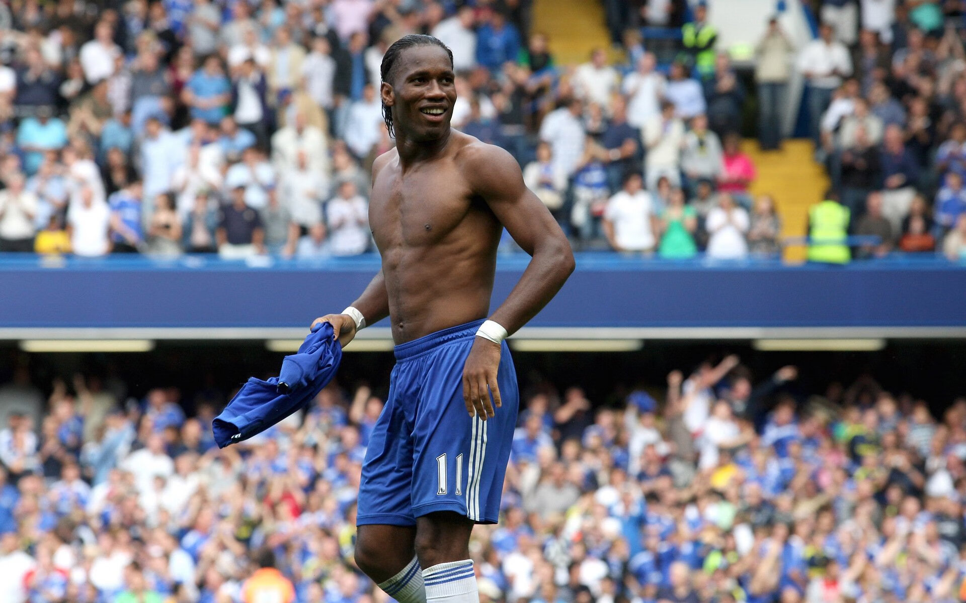 纽卡斯尔1-0击败布莱顿，伊萨克头球破门，纽卡斯尔引援最新消息